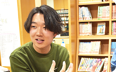 まあちゃん（2-1担任 菅野 将希先生）