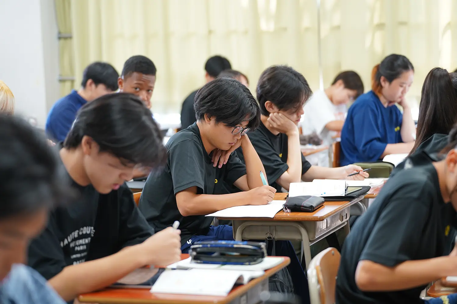 明星 学園 高等 学校