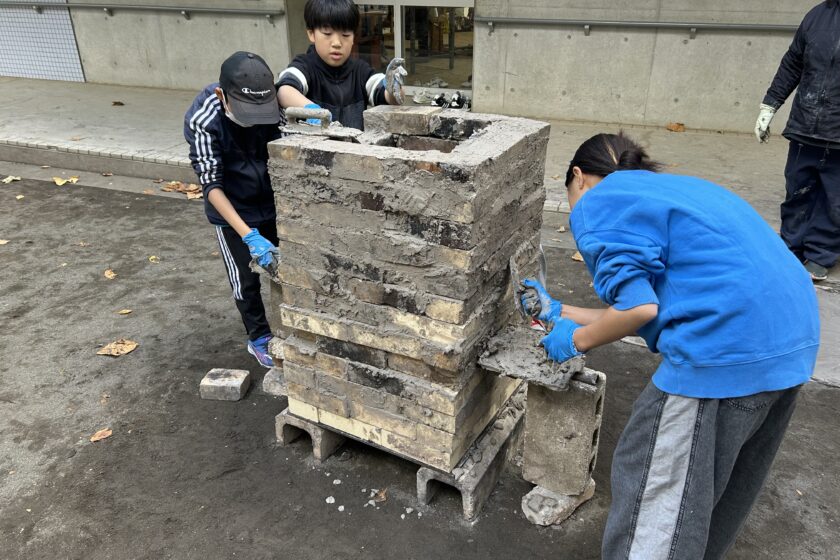 6年生　社会　鉄づくりの準備！