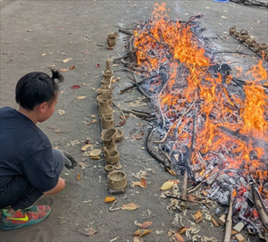5年生　縄文土器焼き
